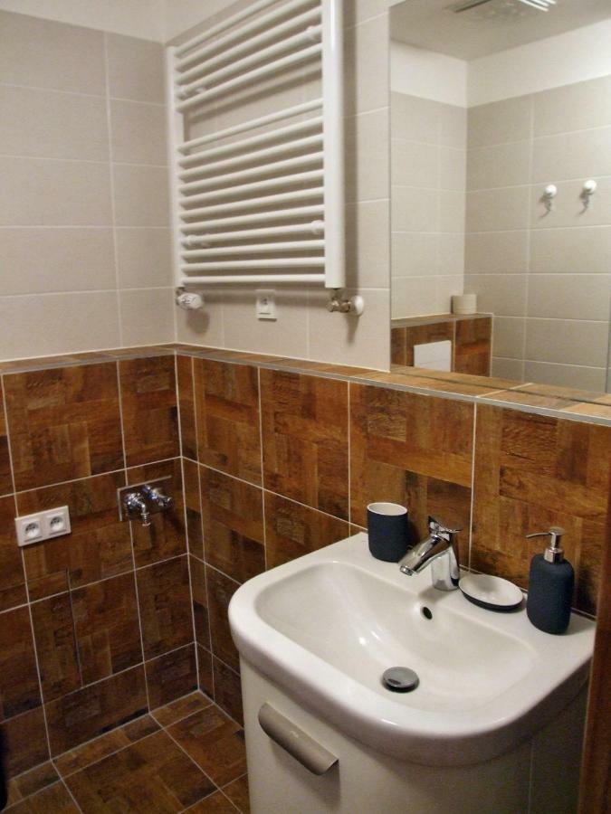 Triangl Apartment Прага Екстериор снимка