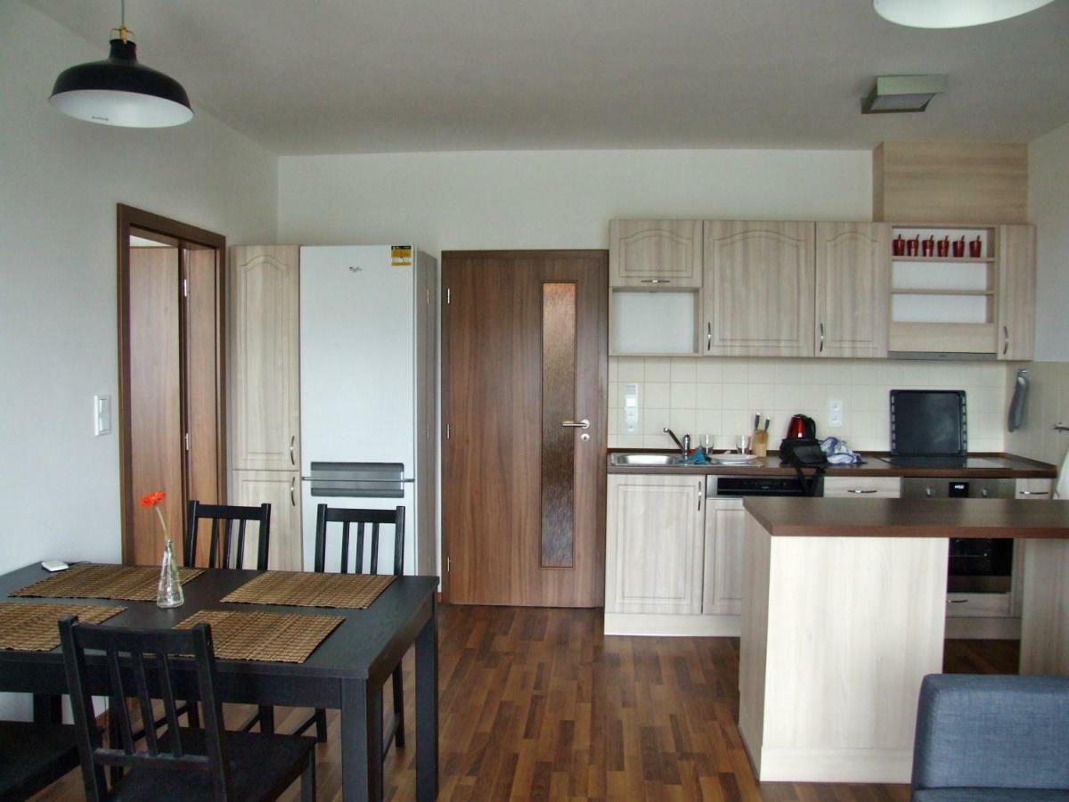 Triangl Apartment Прага Екстериор снимка
